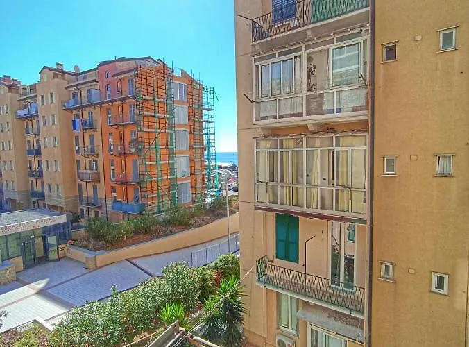 La Casa Sul Mare-savona * Savona