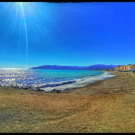 La Casa Sul Mare-savona Lägenhet *