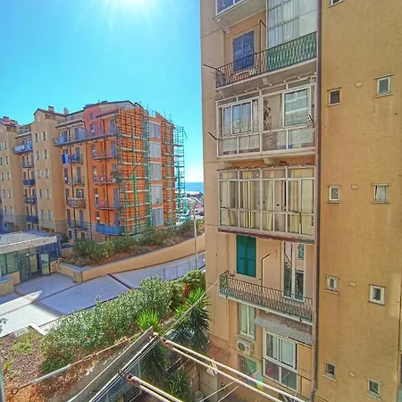 La Casa Sul Mare-savona * Savona